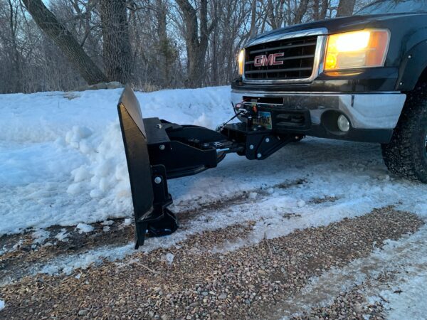 Universal Vehicle Plow - Image 3